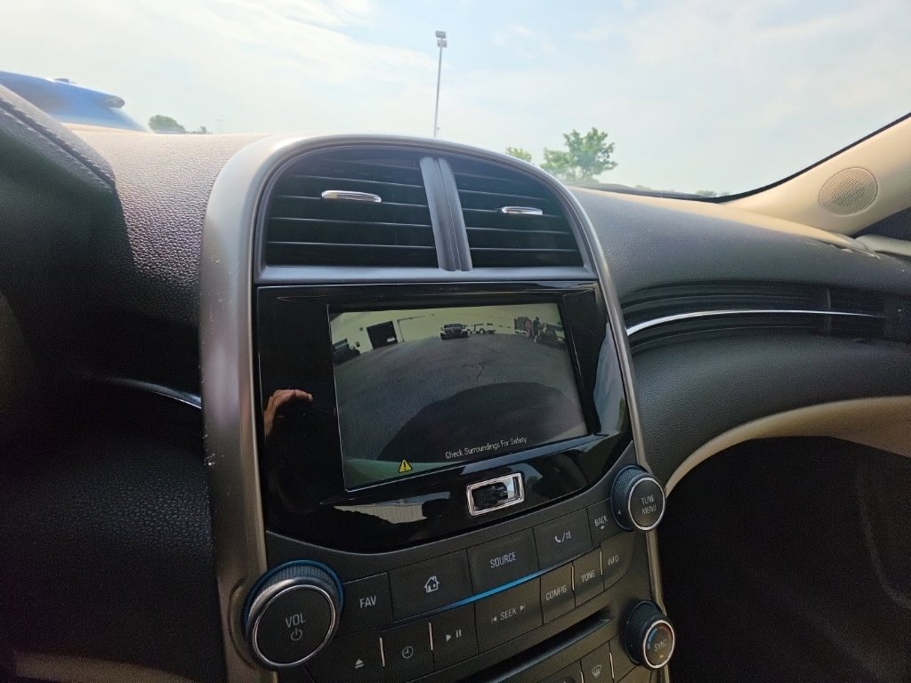 Used 2013 Chevrolet Malibu LT FWD image 20