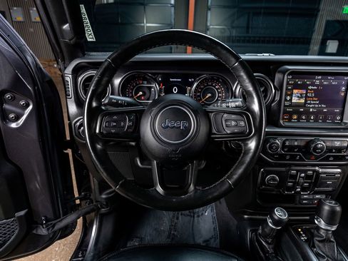 Used 2021 Jeep Wrangler Unlimited Sport AWD/4WD image 18