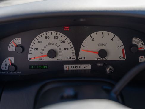 Used 2002 Ford F150 Lightning image 37