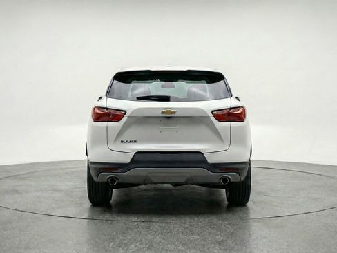 Used 2025 Chevrolet Blazer LT image 7