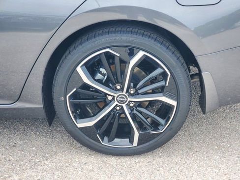 New 2025 Nissan Altima 2.5 SR image 3