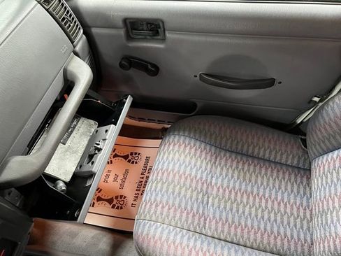 Used 1998 Jeep Wrangler Sport image 34