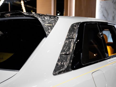 Used 2026 Rolls-Royce Cullinan image 55