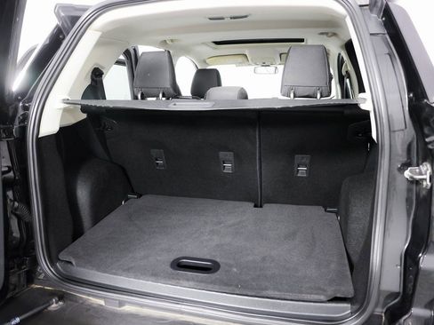 Used 2018 Ford EcoSport SE image 16