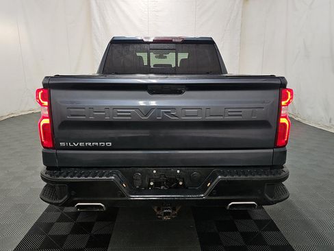 Used 2021 Chevrolet Silverado 1500 LT Trail Boss w/ Convenience Package II AWD/4WD image 5