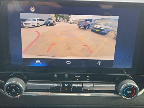 Used 2023 Chevrolet Colorado Trail Boss AWD/4WD image 15