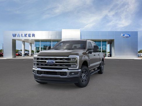 New 2026 Ford F250 Lariat w/ FX4 Off-Road Package AWD/4WD image 2