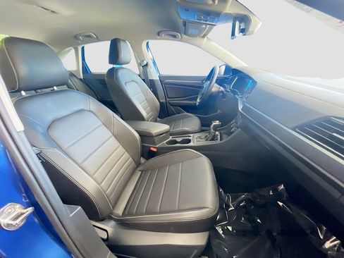 Used 2023 Volkswagen Jetta SE FWD image 26