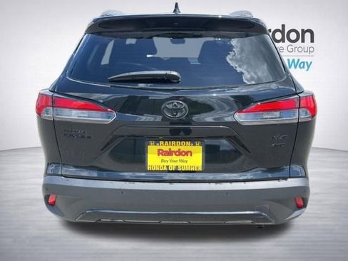 Used 2022 Toyota Corolla Cross XLE w/ Black Badges Package (TMS) AWD/4WD image 6