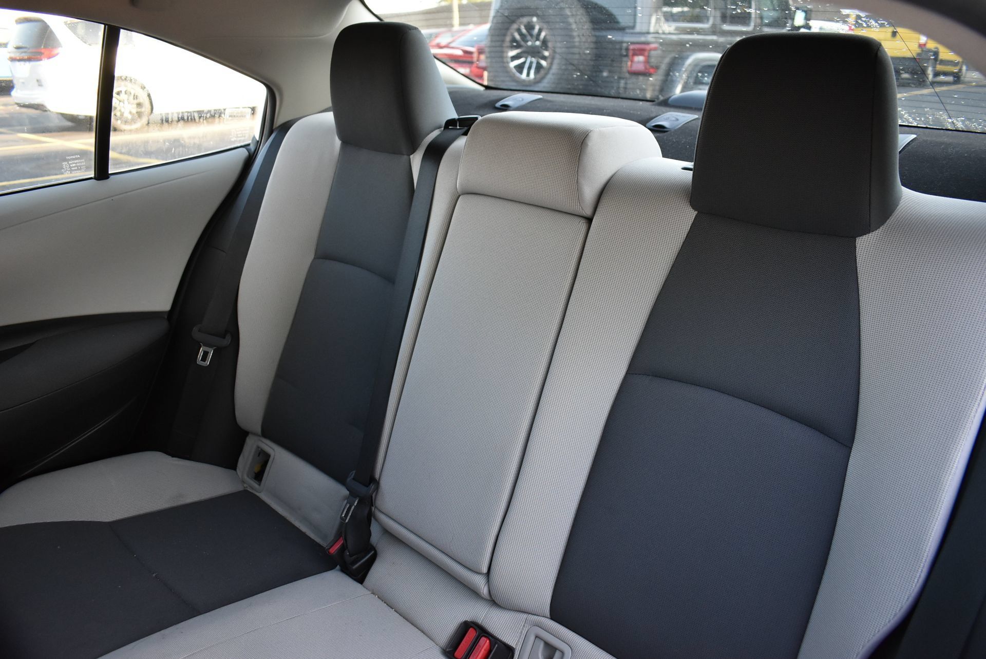 Used 2023 Toyota Corolla LE FWD image 14