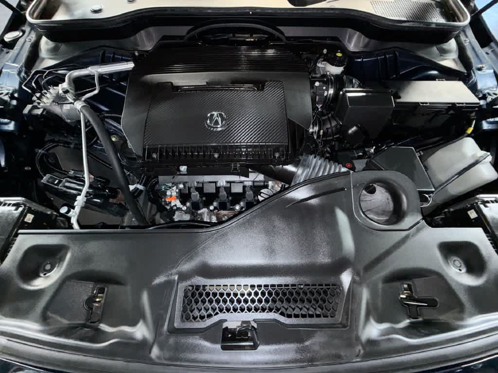 Used 2025 Acura MDX w/ Technology Package FWD image 12