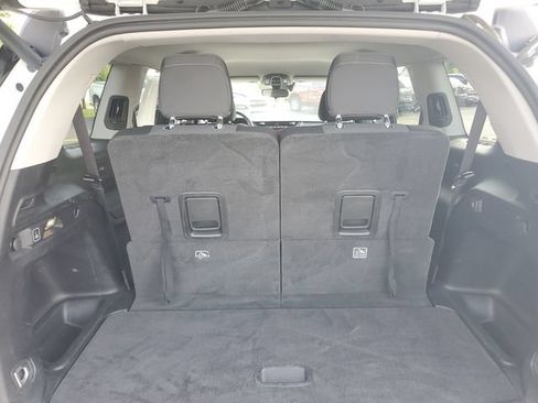 Used 2021 Jeep Grand Cherokee L Laredo w/ Luxury Tech Group I AWD/4WD image 8
