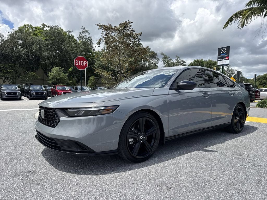 Used 2024 Honda Accord Sport image 28
