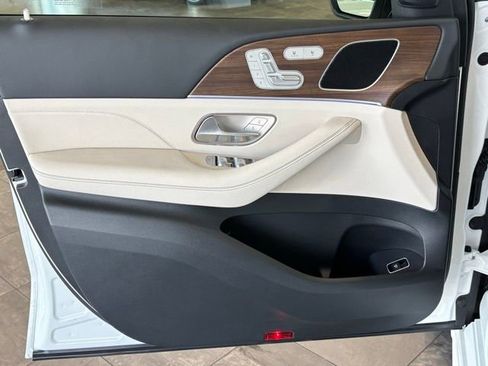 Certified 2026 Mercedes-Benz GLE 450 4MATIC image 13