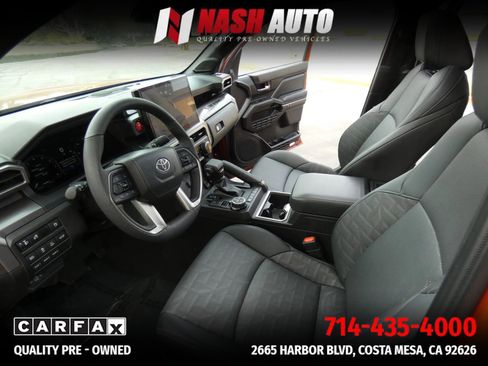 Used 2025 Toyota Tacoma TRD Off-Road w/ TRD Off Road Premium Package AWD/4WD image 28