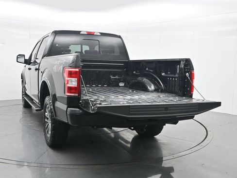 Used 2018 Ford F150 XLT w/ Equipment Group 302A Luxury image 9