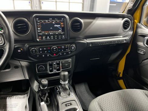 Used 2021 Jeep Wrangler Unlimited Sport AWD/4WD image 29