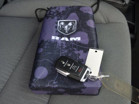 Used 2022 RAM 1500 Big Horn image 39