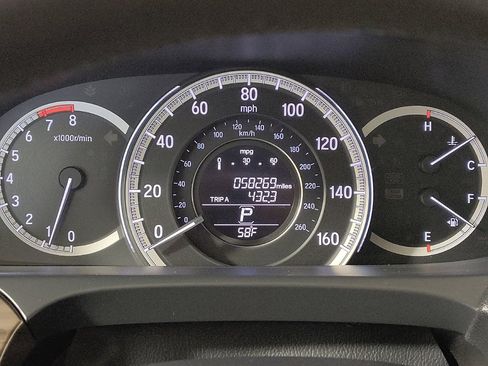 Used 2017 Honda Accord EX-L image 23