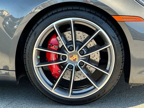 Certified 2020 Porsche 911 Carrera 4S image 41