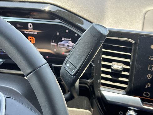 New 2026 GMC Sierra 1500 Elevation AWD/4WD image 13