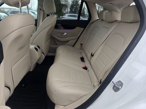 Used 2020 Mercedes-Benz GLC 300 4MATIC image 18