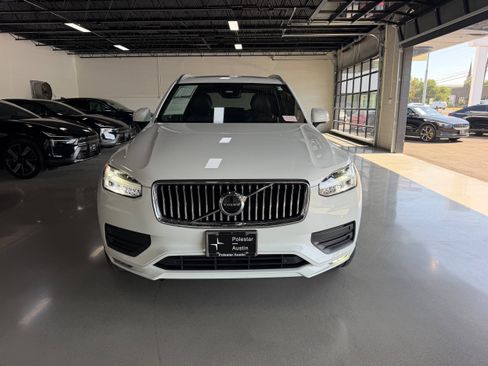 Used 2020 Volvo XC90 T5 Momentum FWD image 8