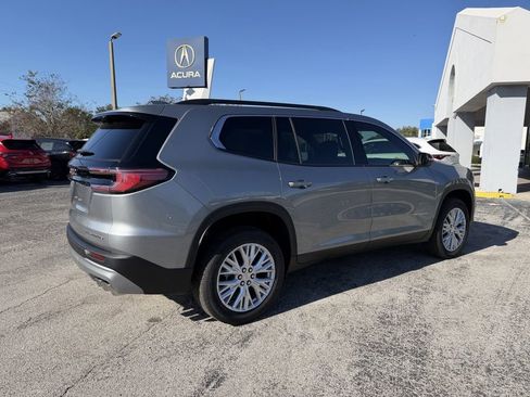 New 2026 GMC Acadia Elevation w/ Elevation Premium Package FWD image 4