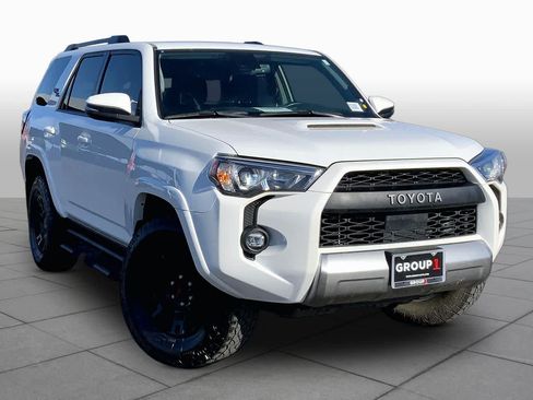 Used 2023 Toyota 4Runner TRD Off-Road Premium w/ Moonroof Package AWD/4WD image 3