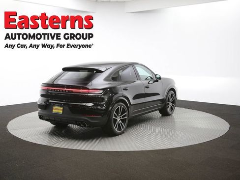 Used 2024 Porsche Cayenne Coupe w/ Premium Package Plus image 41