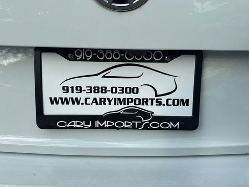 Used 2020 Volkswagen Tiguan S image 21