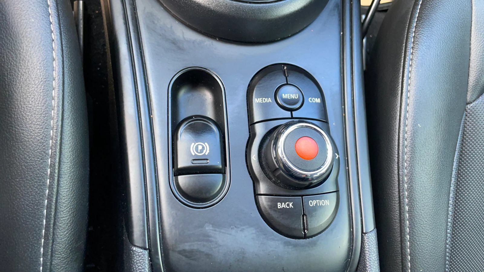 Used 2020 MINI Cooper Countryman FWD image 15