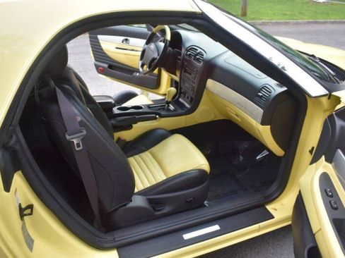 Used 2002 Ford Thunderbird RWD image 21