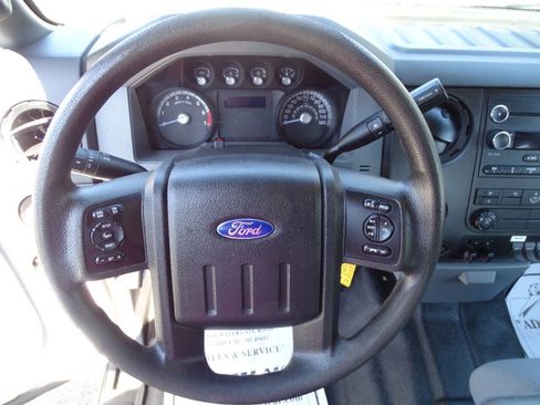 Used 2015 Ford F250 4x4 SuperCab FX4 w/ Power Equipment Group image 17