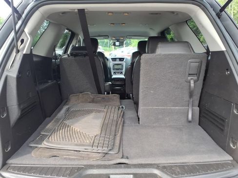 Used 2016 GMC Acadia SLT AWD/4WD image 28