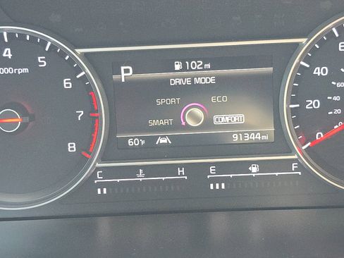 Used 2022 Kia Sorento S FWD image 13