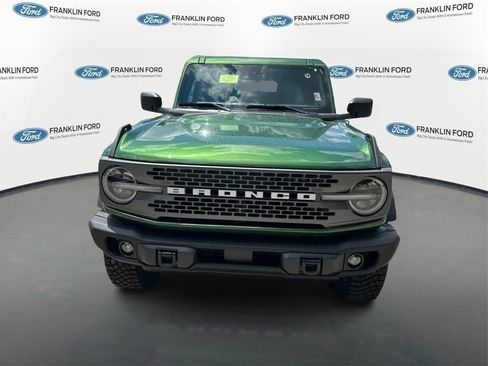 New 2025 Ford Bronco Badlands image 3