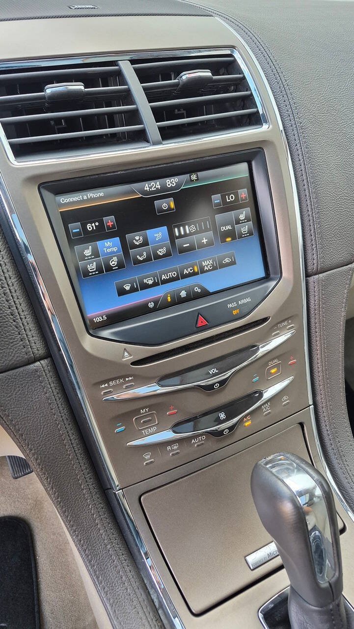 Used 2015 Lincoln MKX AWD w/ Equipment Group 102A image 31