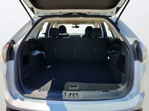 Used 2017 Ford Edge SEL FWD image 25