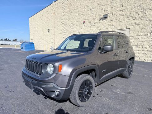 Used 2018 Jeep Renegade Sport w/ Power & Air Group image 1