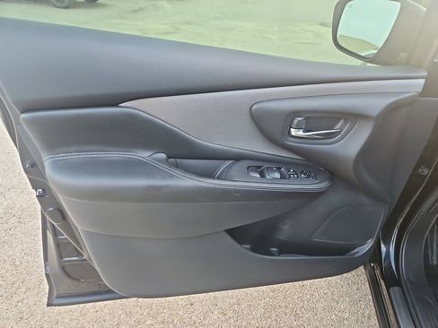 Used 2024 Nissan Murano SV w/ SV Midnight Edition Package FWD image 25