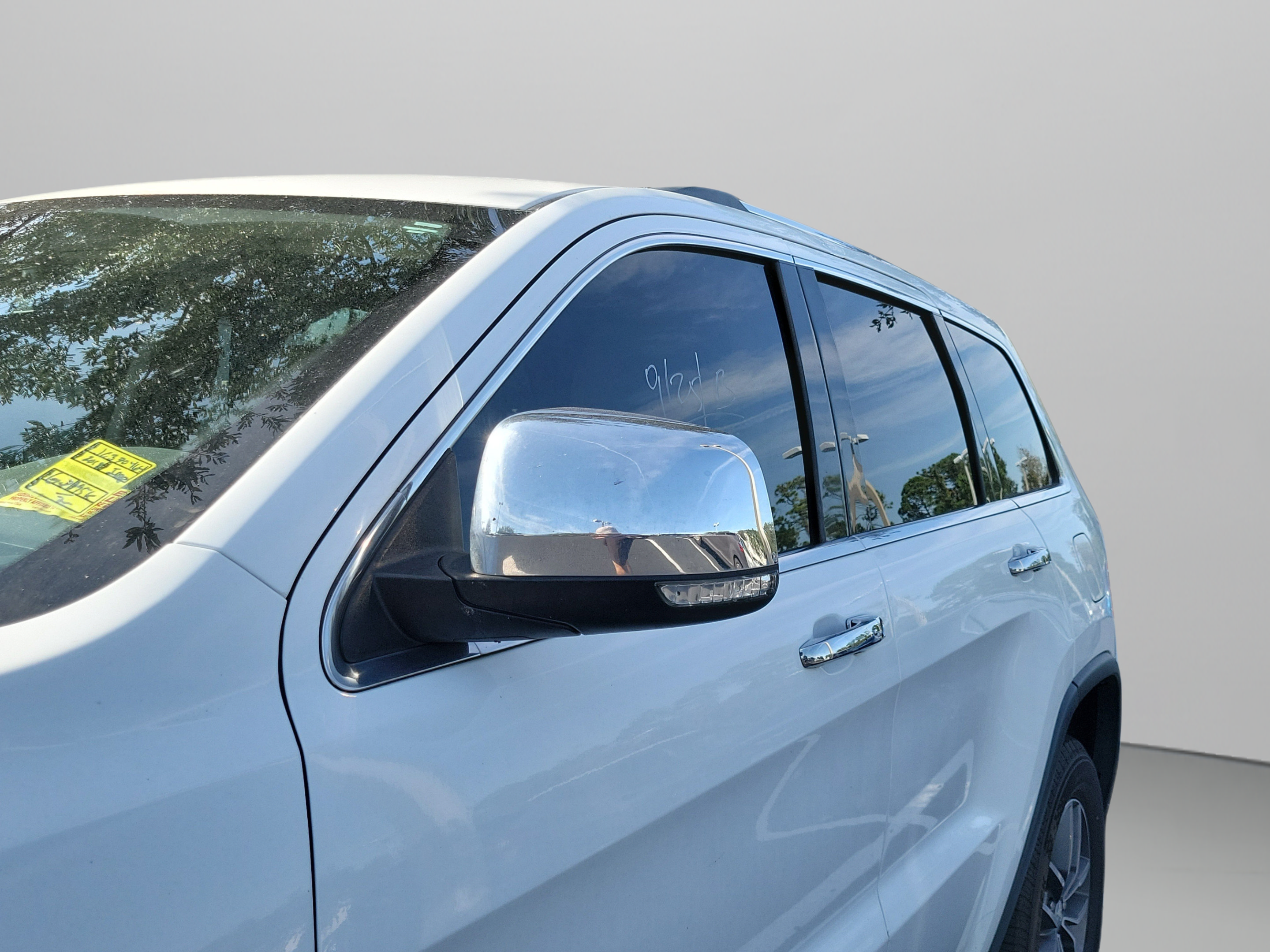 Used 2018 Jeep Grand Cherokee Limited w/ Trailer Tow Group IV AWD/4WD image 30