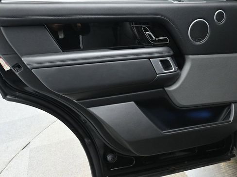 Used 2020 Land Rover Range Rover Long Wheelbase HSE image 16