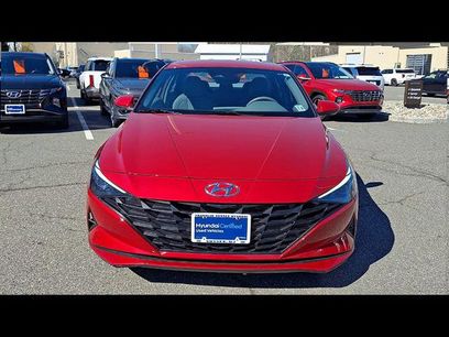 Certified 2023 Hyundai Elantra SE