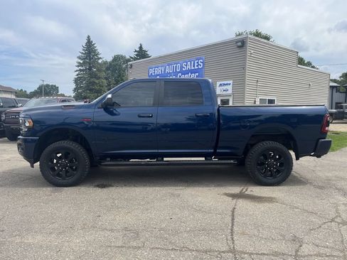 Used 2020 RAM 2500 Big Horn w/ Level 2 Equipment Group AWD/4WD image 1