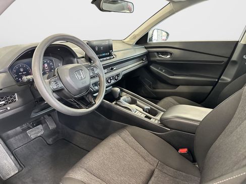 Certified 2023 Honda Accord EX image 27