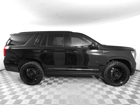 Used 2026 GMC Yukon Denali Ultimate AWD/4WD image 4