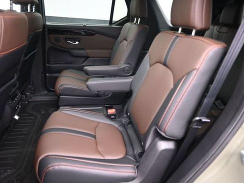 New 2026 Honda Pilot TrailSport image 10