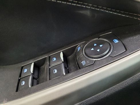 Used 2022 Ford Explorer XLT RWD image 27