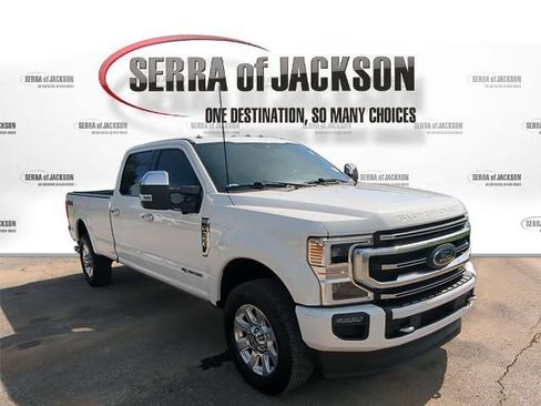 Used 2021 Ford F350 Platinum AWD/4WD image 2